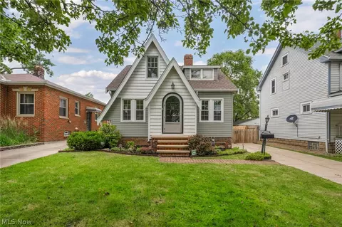 3326 Lincoln Ave, Parma, OH 44134