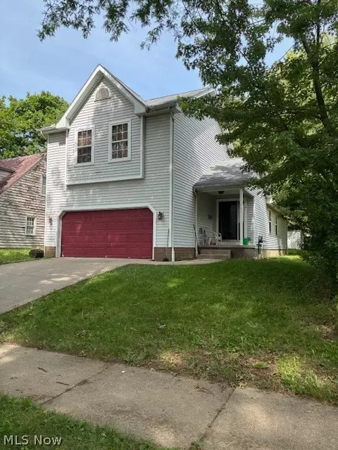 1073 Orlando Ave, Akron, OH 44320