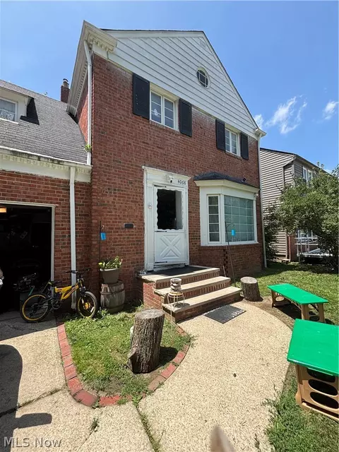 4068 Lambert Rd, South Euclid, OH 44121
