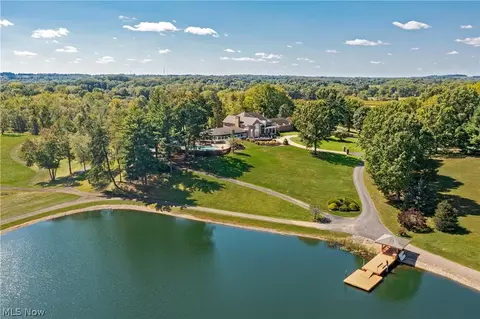 7575 Benner Rd, New Franklin, OH 44614