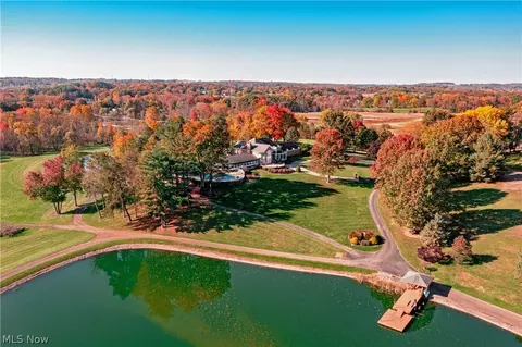 7575 Benner Rd, New Franklin, OH 44614