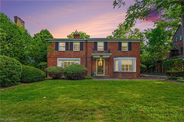 19909 Malvern Rd, Shaker Heights, OH 44122