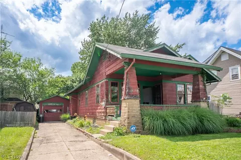 1131 Broad Ave NW, Canton, OH 44708