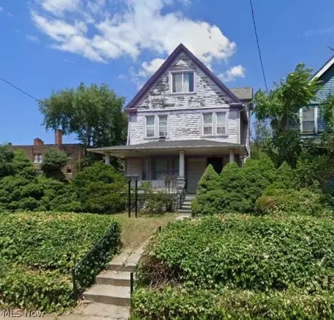 11903 Osceola Ave, Cleveland, OH 44108