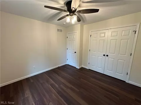 Bedroom - 43 Narcissa Ave, Struthers, OH 44471 photo 6 of 6
