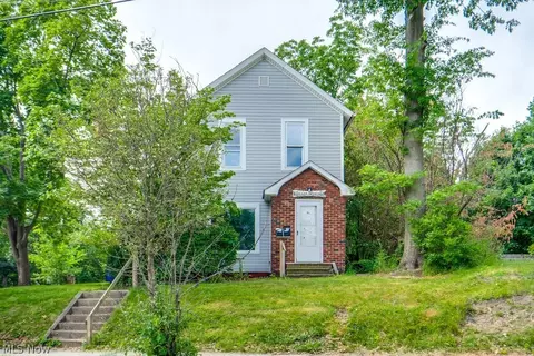 340 Crosby St, Akron, OH 44303