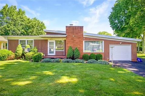 8259 Walter St NW, Massillon, OH 44646