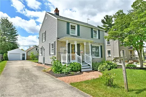 1246 Atlantic St NE, Warren, OH 44483