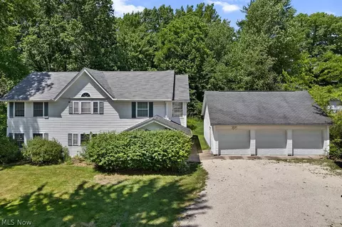 541 E Main St, Ravenna, OH 44266