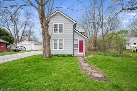 58 Adelaide Ave, Painesville, OH 44077