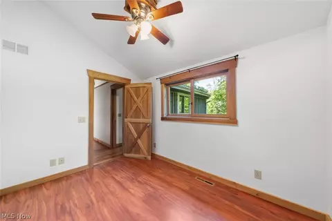 Bedroom - 7560 Liberty Rd, Solon, OH 44139 photo 2 of 7