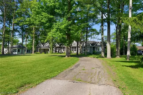 Exterior - 7560 Liberty Rd, Solon, OH 44139 photo 6 of 14