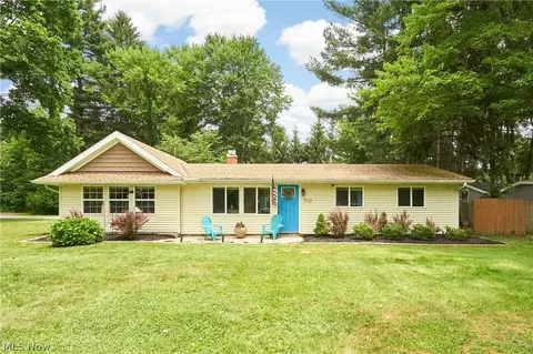 7903 Stoneridge Rd, Macedonia, OH 44056