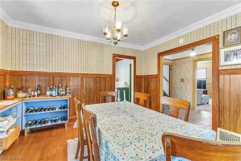 Dining - 85 E 201 St, Euclid, OH 44123 photo 2 of 2