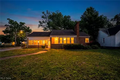 4735 Lawrence Ave, Garfield Heights, OH 44125