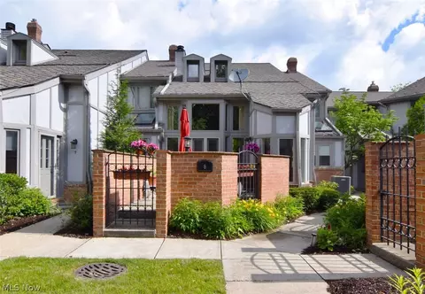 25450 Fairmount #6, Beachwood, OH 44122