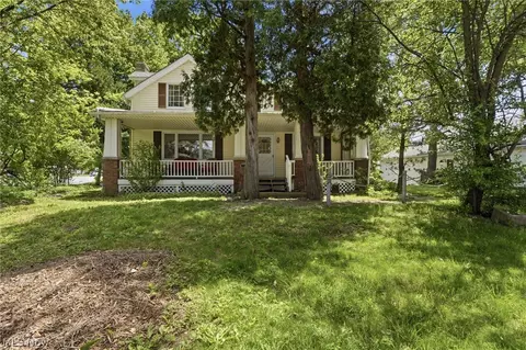 7001 State Rd, Parma, OH 44134