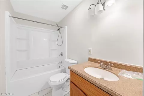 1038 E 21st St, Ashtabula, OH 44004 photo 19