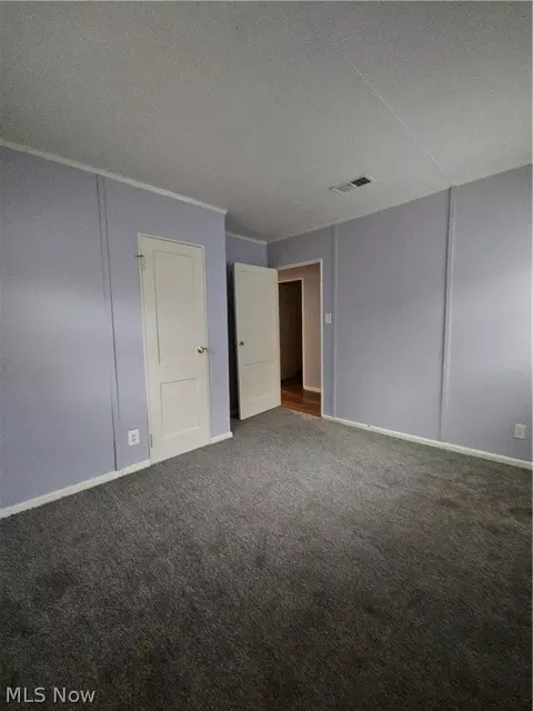 873 Kickapoo Ave, Akron, OH 44305 photo 14