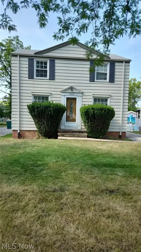 19409 Libby Rd, Maple Heights, OH 44137