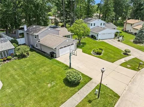 View/Area - 755 Bedford Ave, Elyria, OH 44035 photo 1 of 1