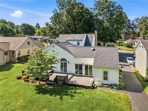 1102 E 9th St, Salem, OH 44460 photo 5