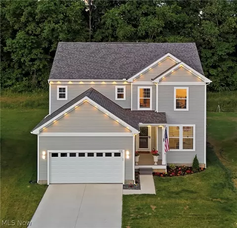 3785 Rachael Ln, Uniontown, OH 44685