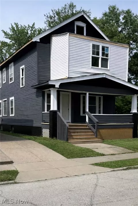 13819 Northfield Ave, East Cleveland, OH 44112