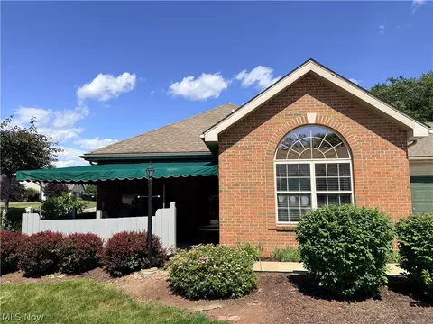 4348 Steuben Woods Dr, Steubenville, OH 43953