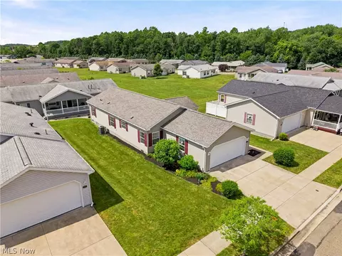 View/Area - 313 Gemini Dr, Dover, OH 44622 photo 3 of 11