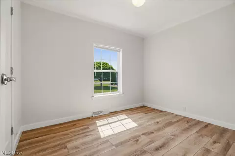 Bedroom - 313 Gemini Dr, Dover, OH 44622 photo 1 of 2