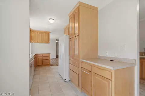 Kitchen - 313 Gemini Dr, Dover, OH 44622 photo 3 of 3