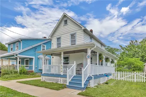 114 Vine St, Fairport Harbor, OH 44077
