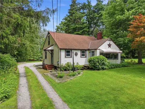 7228 Austinburg Rd, Ashtabula, OH 44004