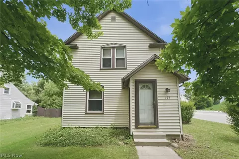 123 E State St, Barberton, OH 44203