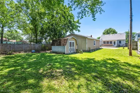 517 Gulf Rd, Elyria, OH 44035 photo 43