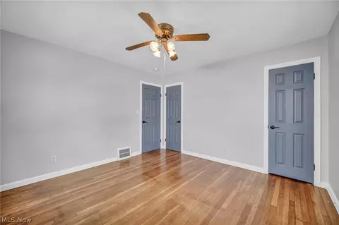 517 Gulf Rd, Elyria, OH 44035 photo 23