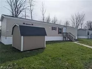 235 Cedar Brook Dr, Elyria, OH 44035