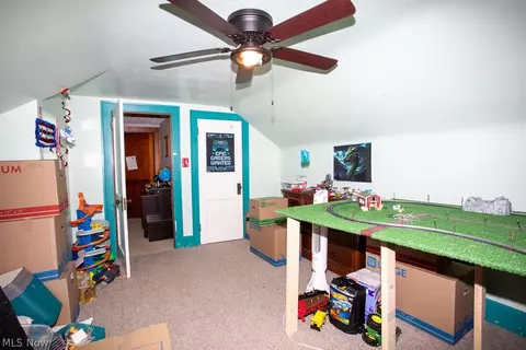Bedroom - 122 Maple Dr, Boardman, OH 44512 photo 2 of 2