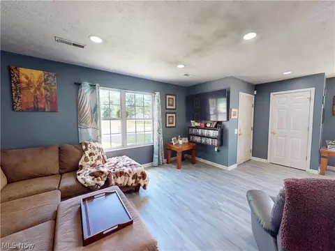 Other - 9552 Cloverleaf Rd, Windham, OH 44288 photo 1 of 6