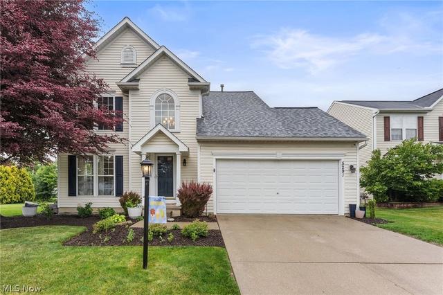 5291 Stonehurst Dr, Brunswick, OH 44212