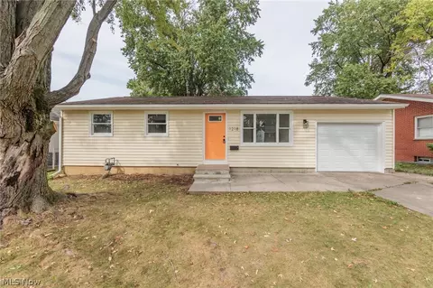 1218 W 44th St, Lorain, OH 44053