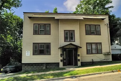 555 Bishop St, Akron, OH 44307