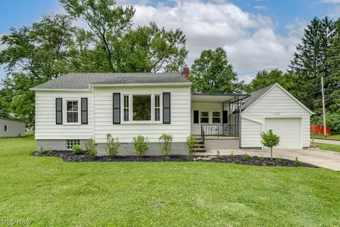 10306 Electric Blvd, Northfield, OH 44067