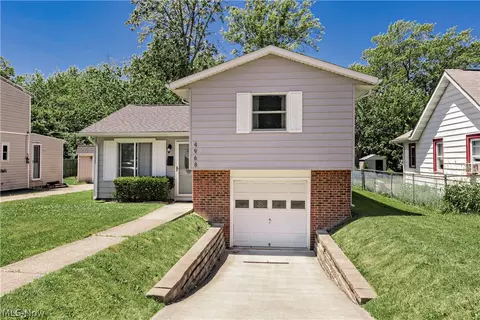 4968 Glenn Lodge Rd, Mentor, OH 44060