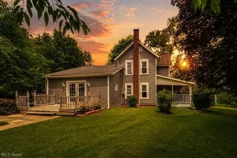 15292 Friendsville Rd, Burbank, OH 44214