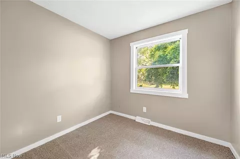 Bedroom - 8995 Spring Dr, Windham, OH 44288 photo 3 of 6