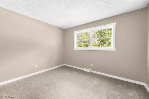 Bedroom - 8995 Spring Dr, Windham, OH 44288 photo 5 of 6