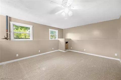 8995 Spring Dr, Windham, OH 44288 photo 3