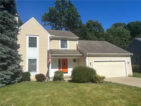 179 Highland Ave, Avon Lake, OH 44012